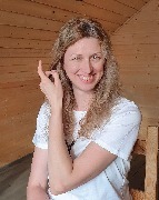 Julia RESHETNIKOVA Julia RESHETNIKOVA